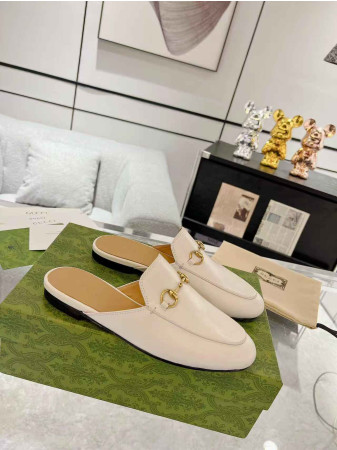 ua G*u*i women's princetown slipper