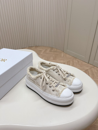 ua walk'n'D*or platform sneaker