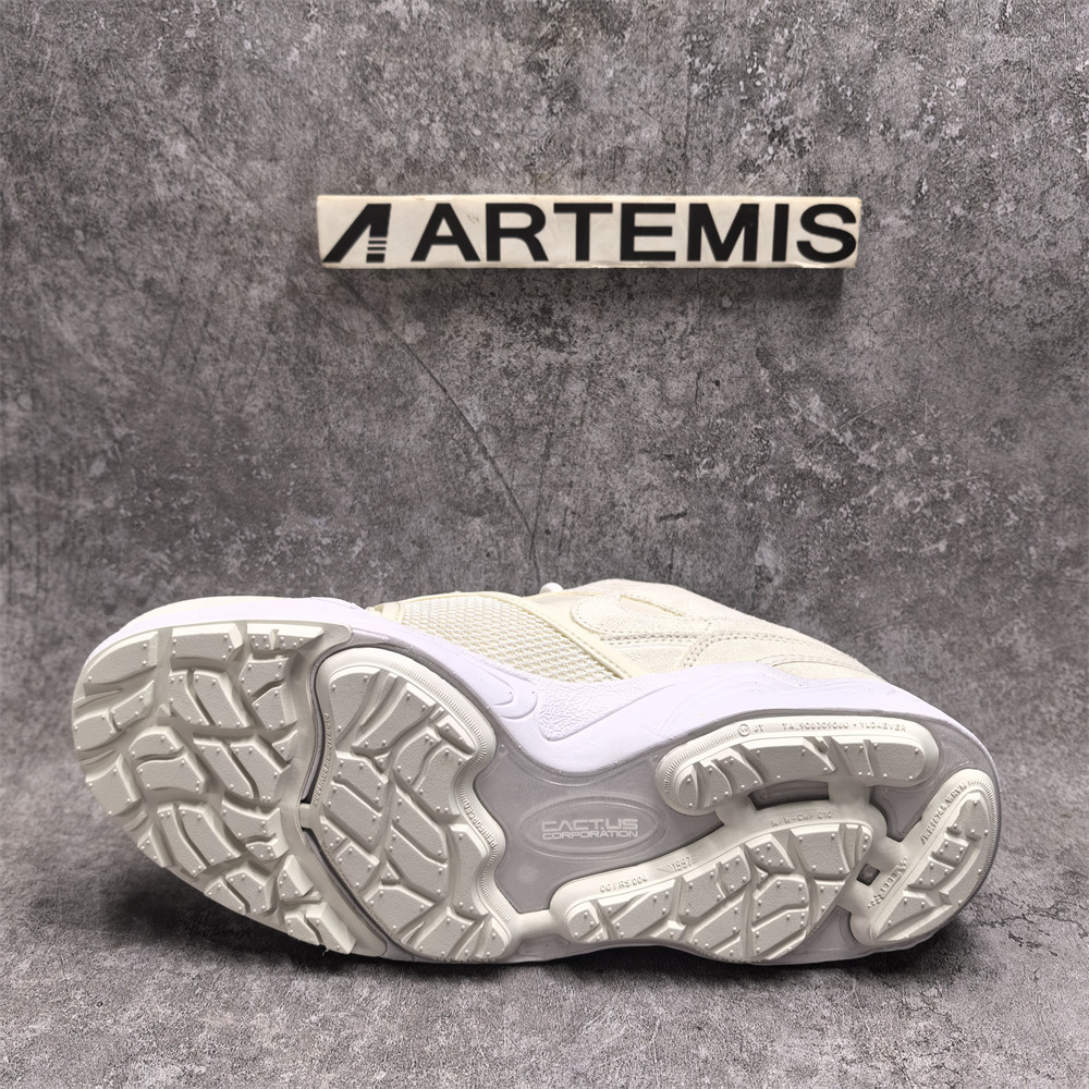 UA Nike Zoom Field Jaxx SP Travis Scott Sail