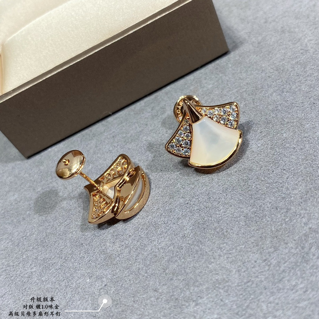 B*l*ai multi-fan skirt fan shape earrings