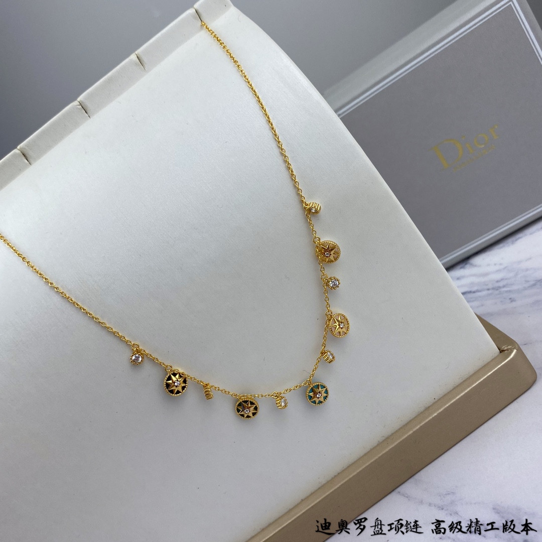 D*or compass necklace