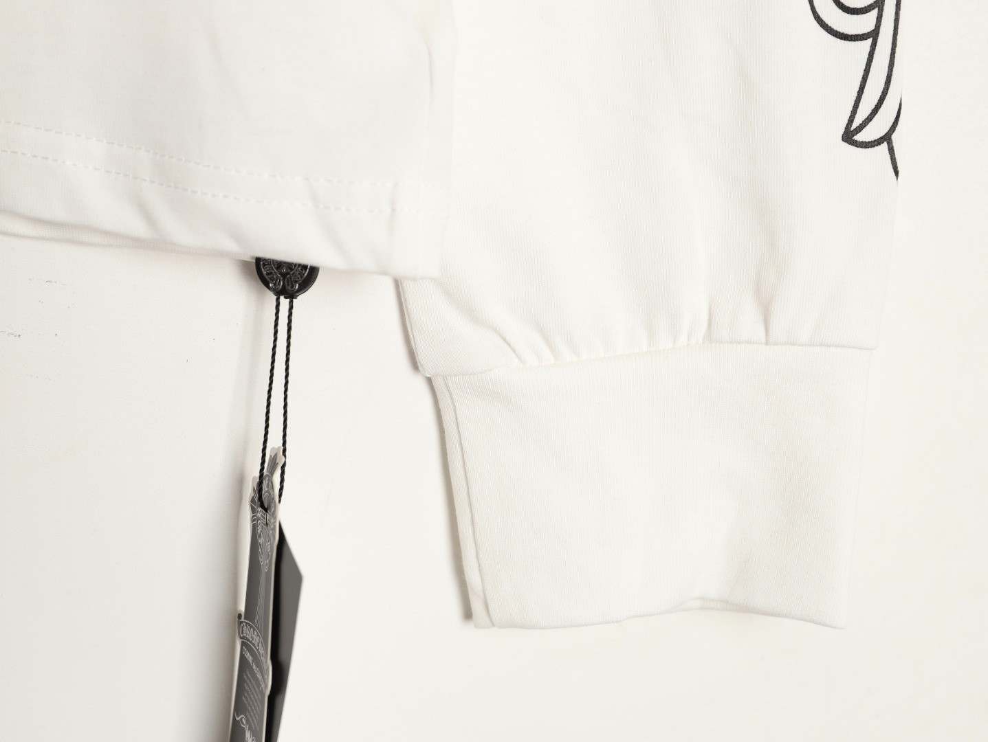 Ch**me He**ts 25fw long-sleeved t-shirt