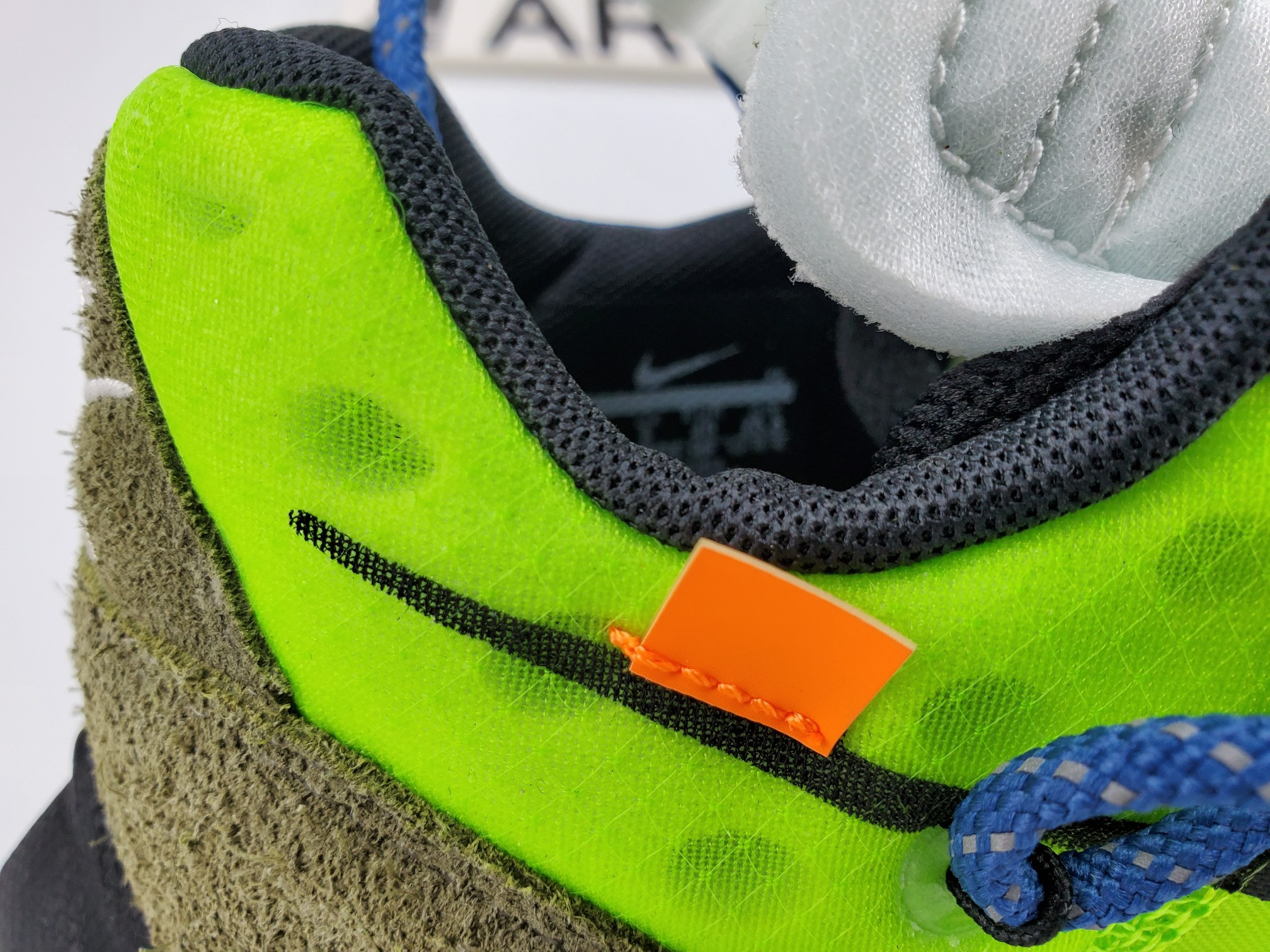 Nike Zoom Terra Kiger 5 OFF-WHITE Electric Green (W)