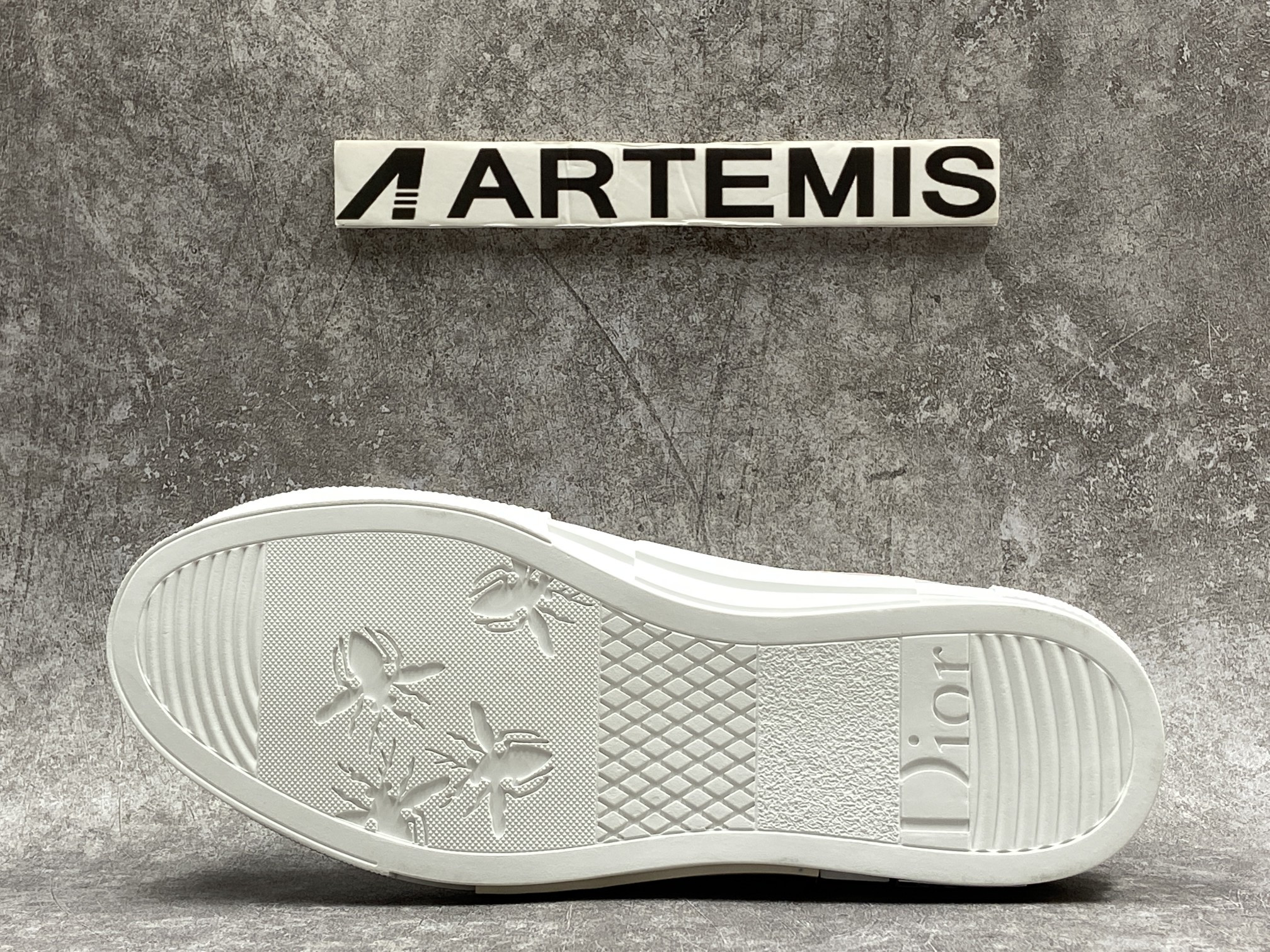 D*or b23 low top multicolor oblique