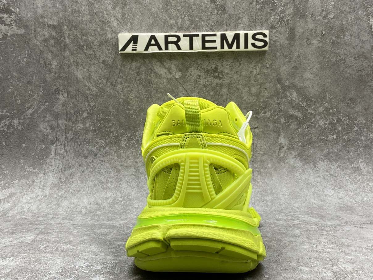 Balenciga Track 5.0 Fluorescent Green