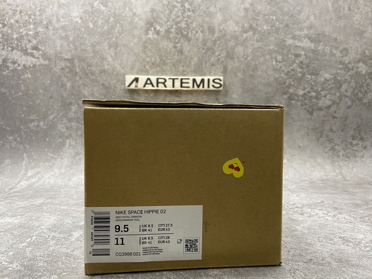 Nike Space Hippie 02 Vast Grey Hyper Crimson