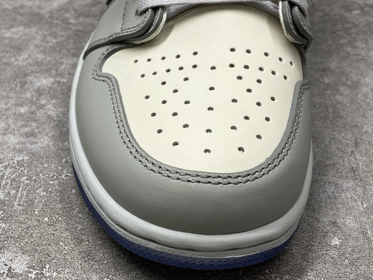 air jordan 1 retro high D*or (blue box version)