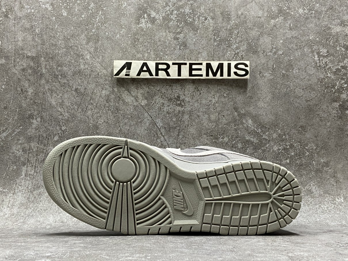 Nike SB Dunk Low London