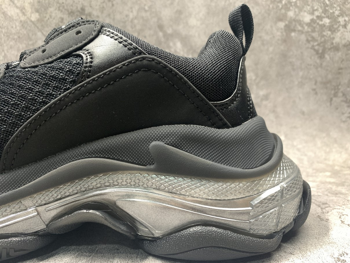 Balenciga Triple S Clear Sole Black Ivory