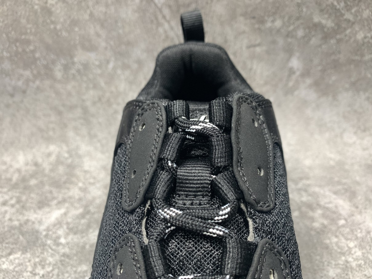 Balenciga Triple S Clear Sole Black Ivory