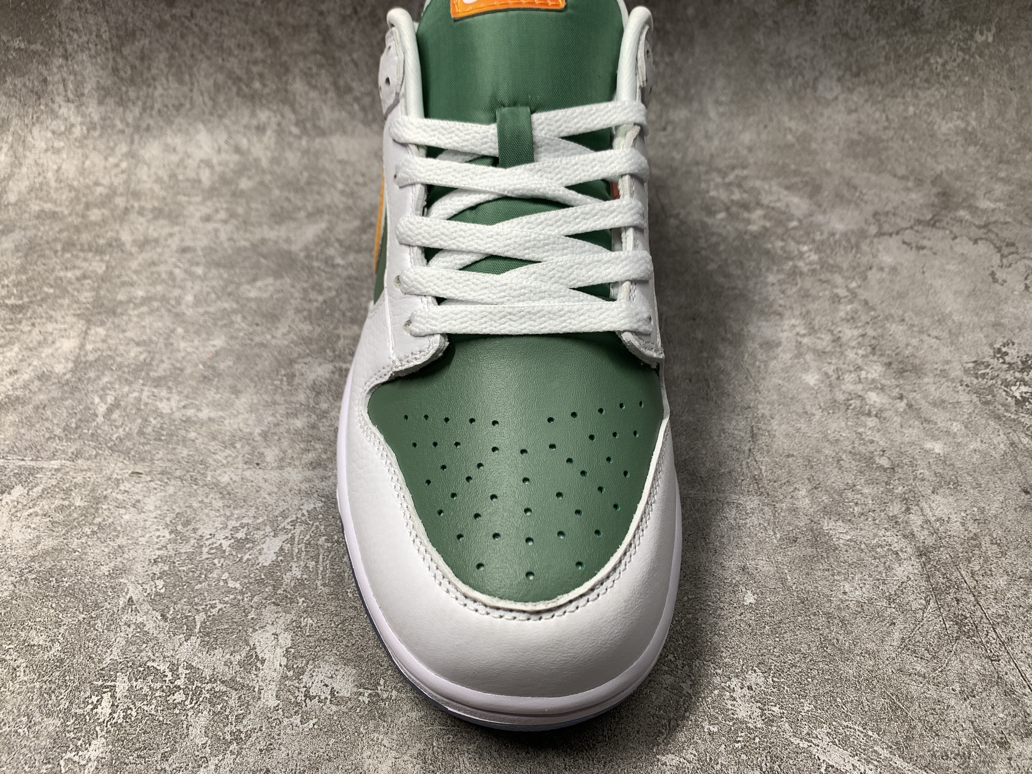 Nike Dunk Low NY vs. NY