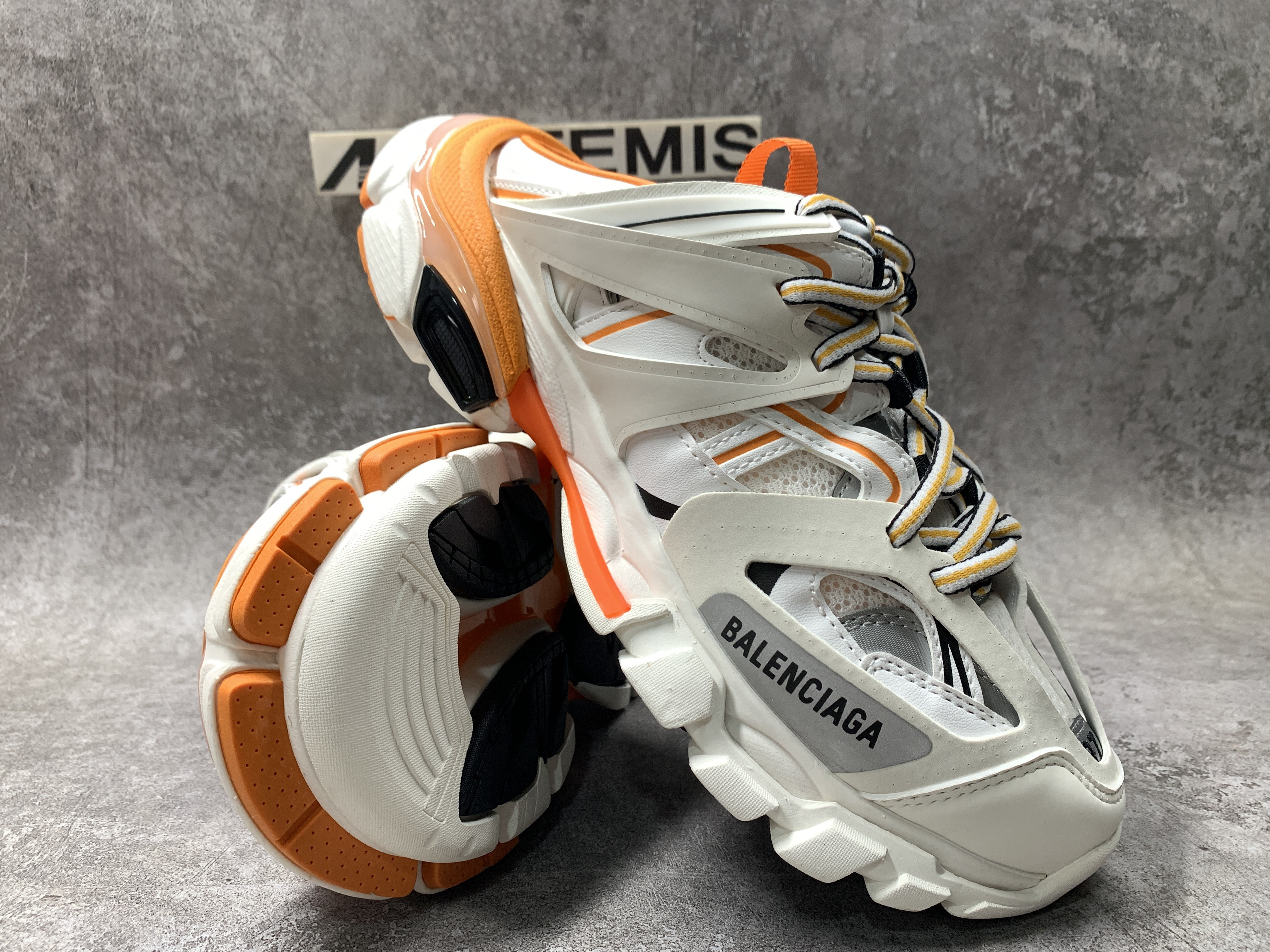 Balenciga Track Mule White Orange