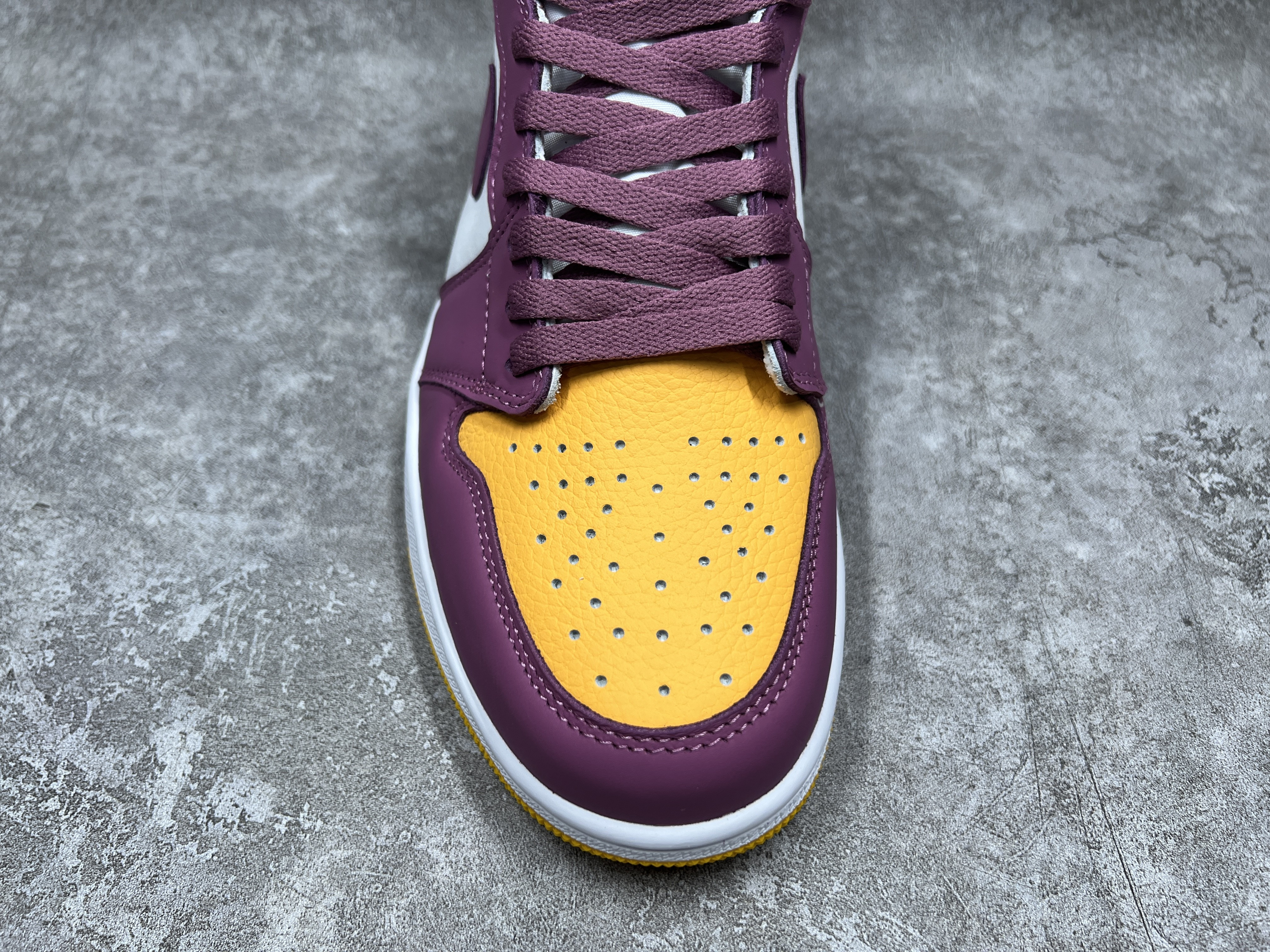 Air Jordan 1 High Retro OG Brotherhood