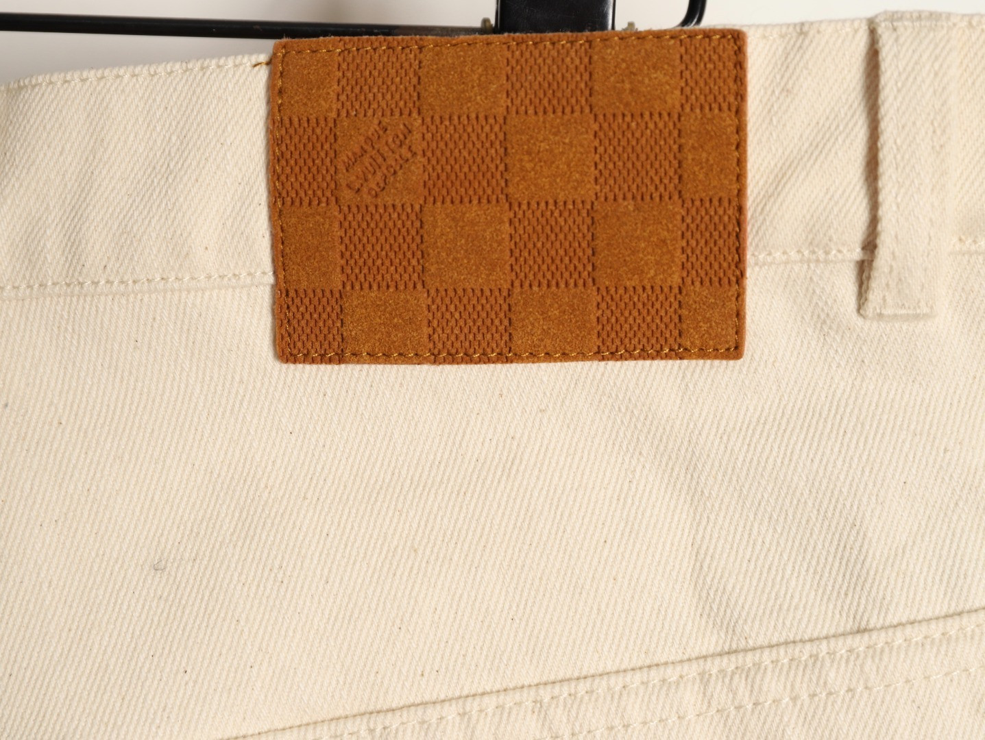 l0*is V*t0n lv 25fw jeans