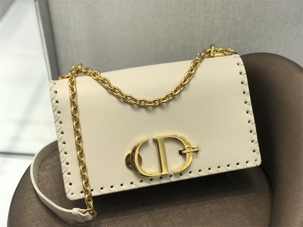 D*or 30 montaigne chain bag white
