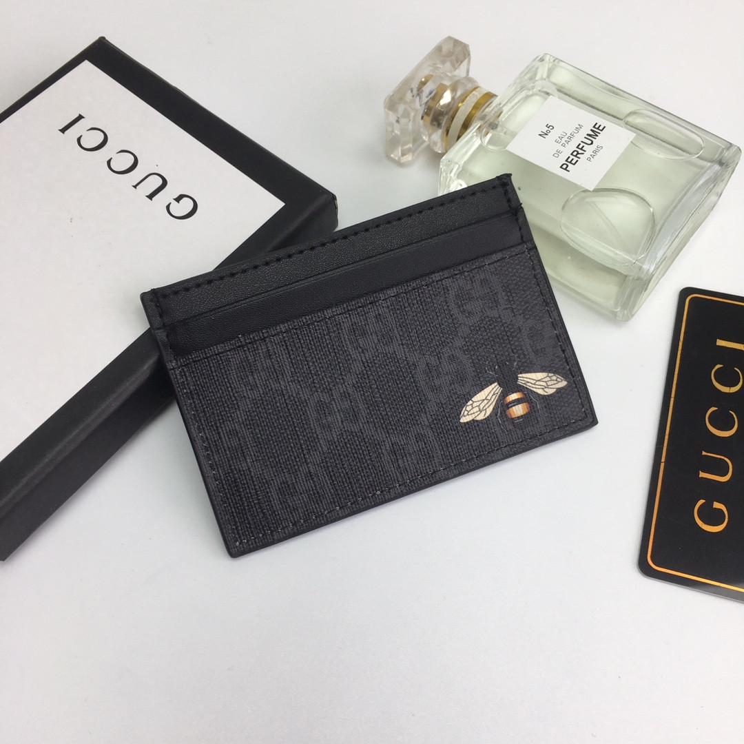 G*u*i gg card case wallet