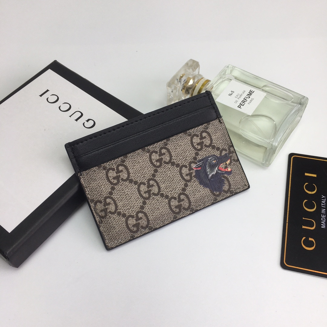 G*u*i gg card case wallet