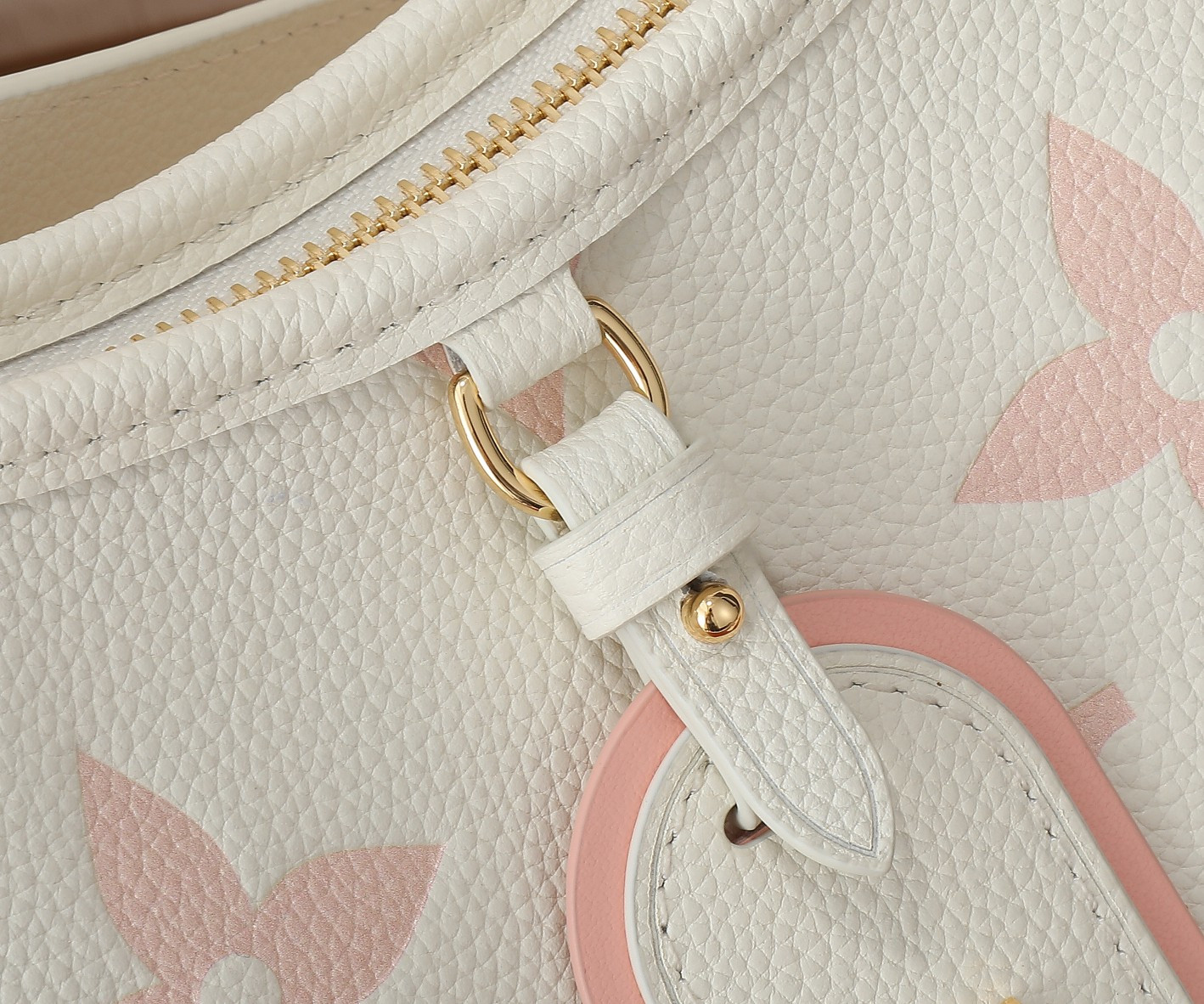 LV  CarryAll PM M24141 11.6x9.4x4.7 inches