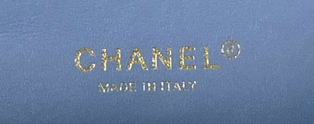 Ch*el classic 11.12 handbag tweed & gold-tone metal 6 × 9.9 × 2.5 in