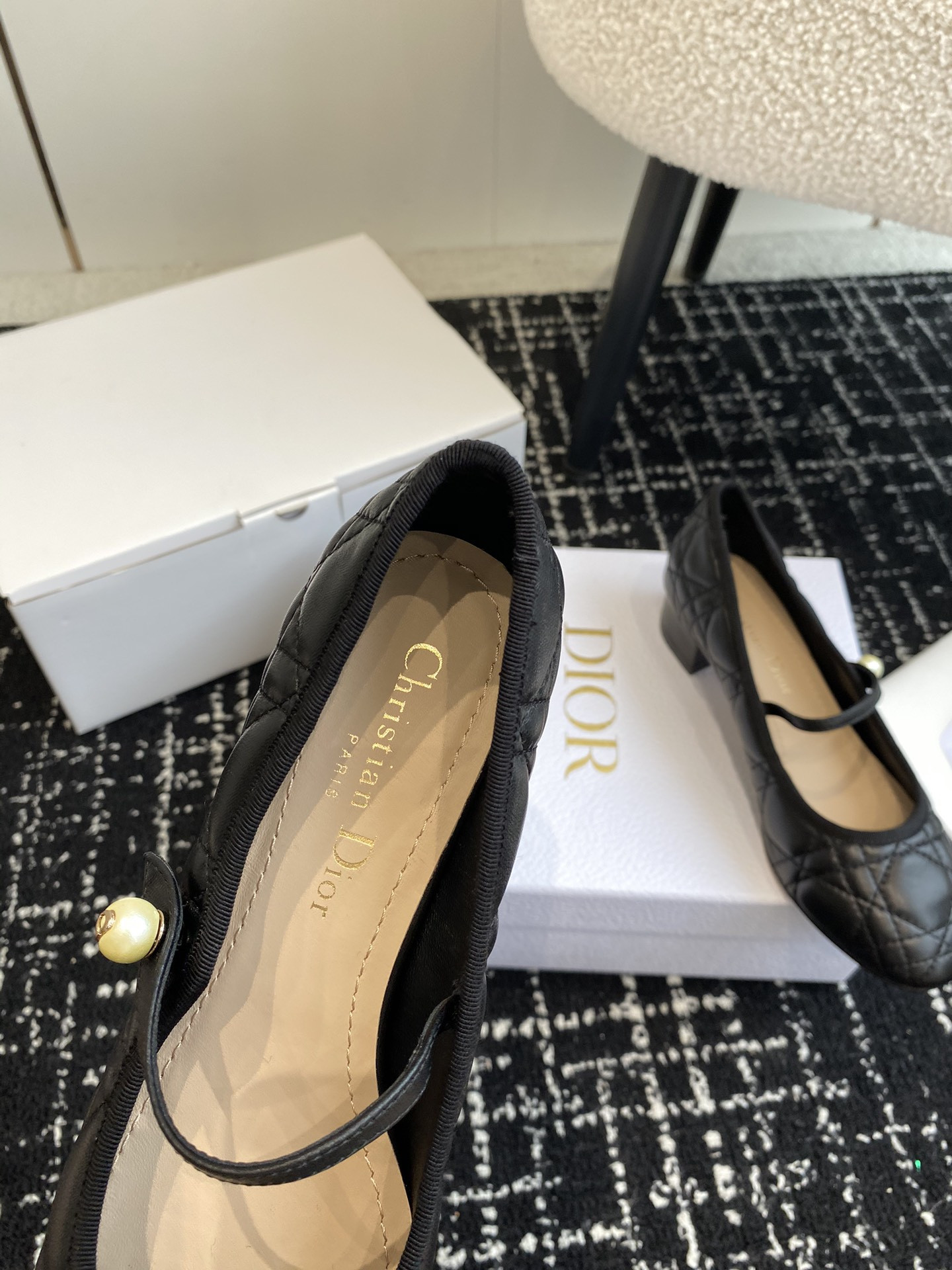 ua D*or ballet pump black