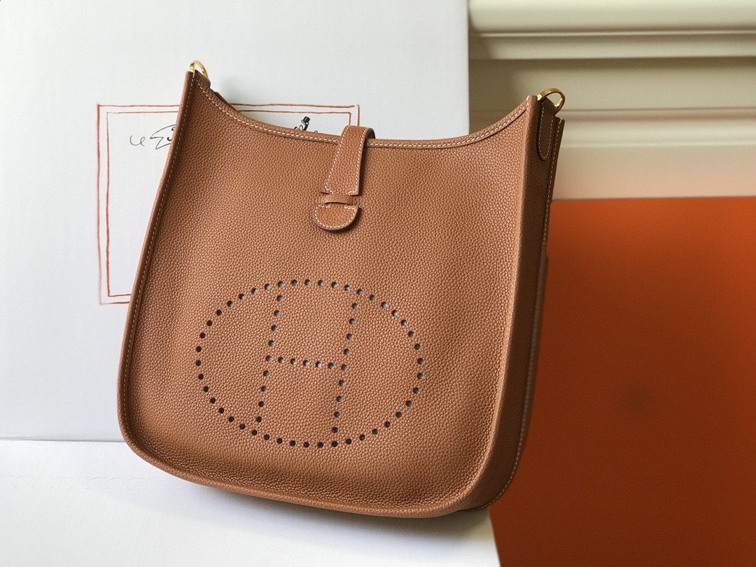 H**me5 evelyne bag 28cm