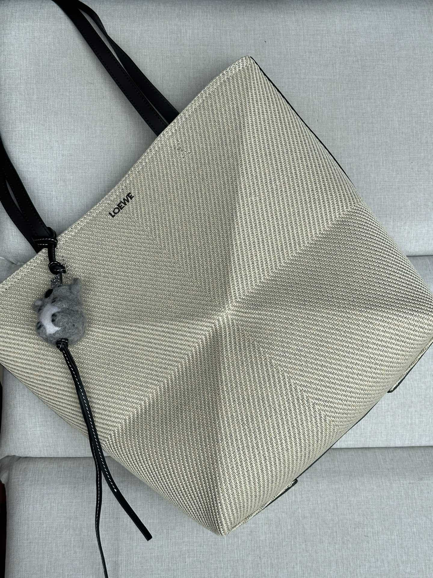 L0ew* puzzle fold tote 21x5.5x31cm