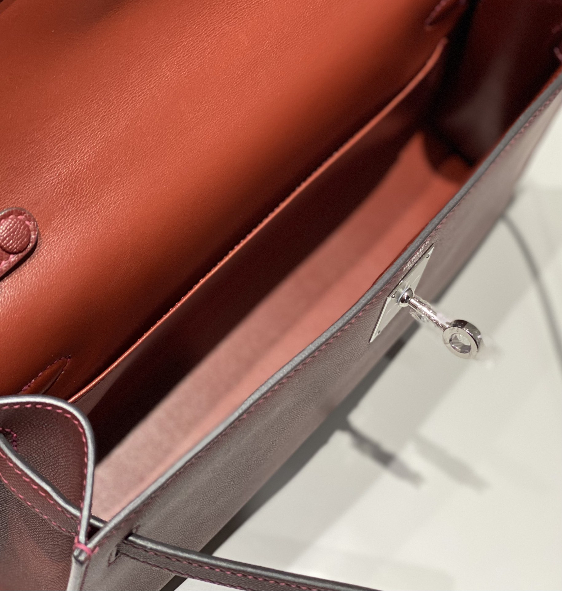 H**me5 kelly elan epsom16x27.8x4cm