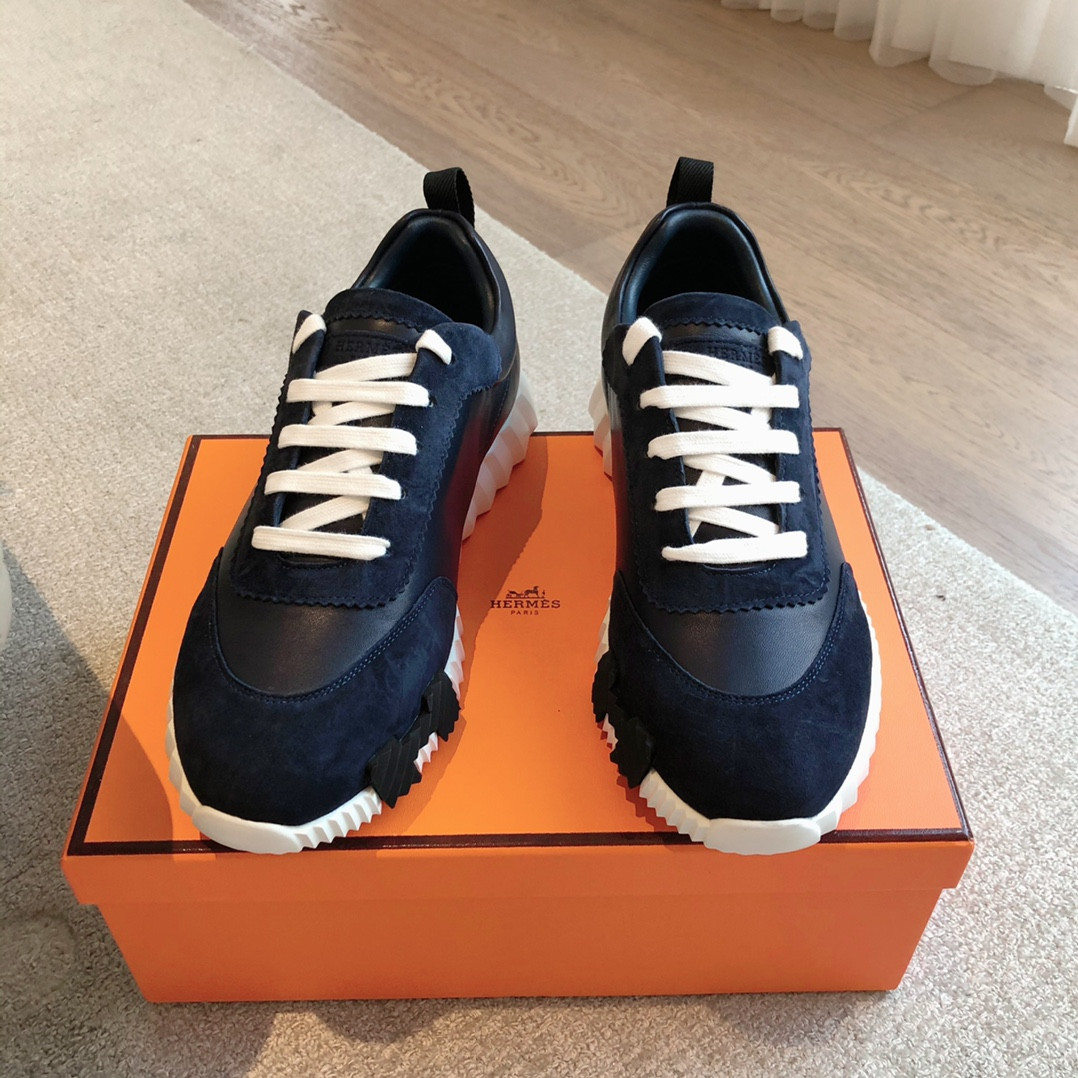 ua H**me5 bouncing sneaker