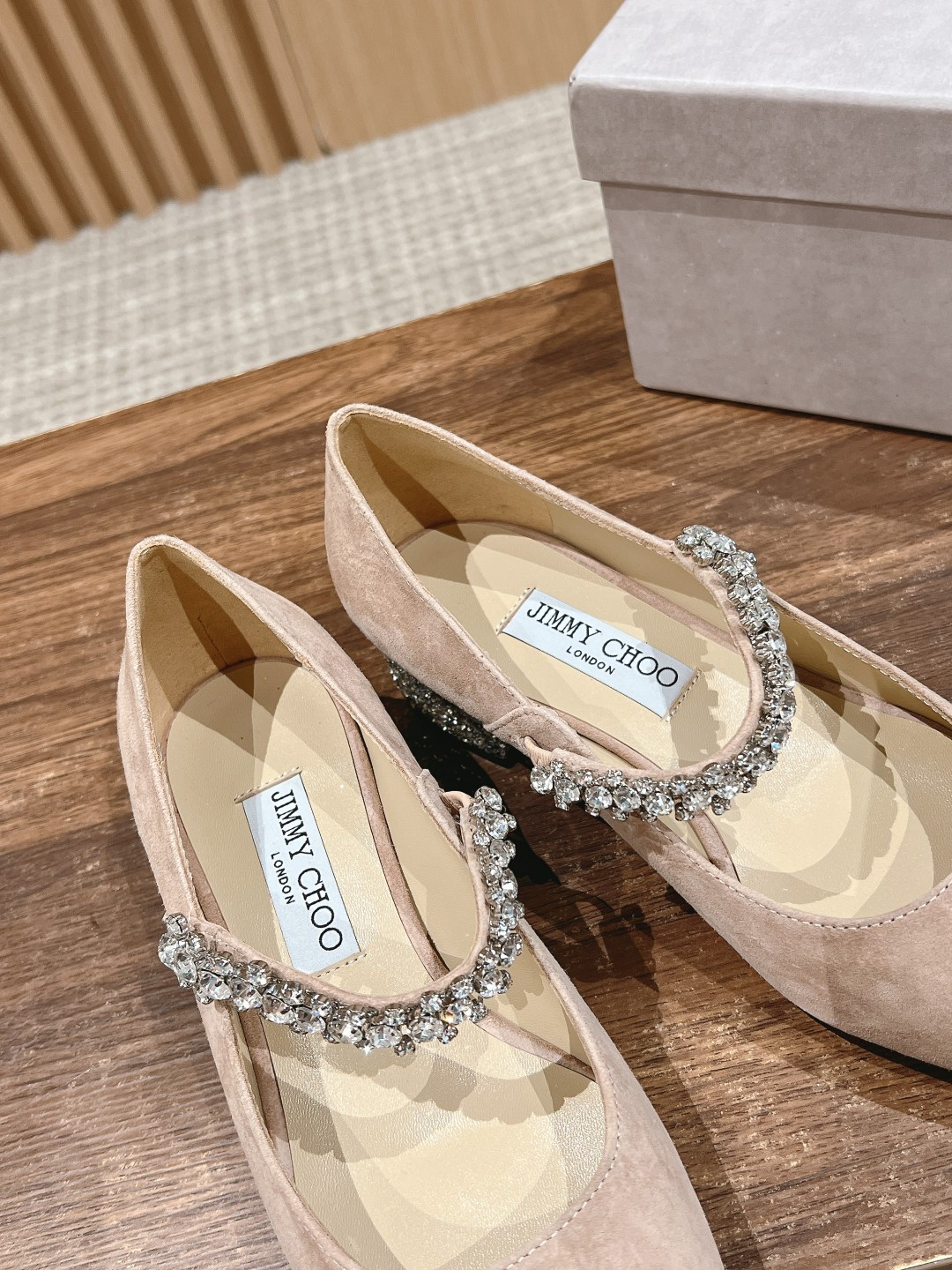 ua Ji*y Ch* bing pumps